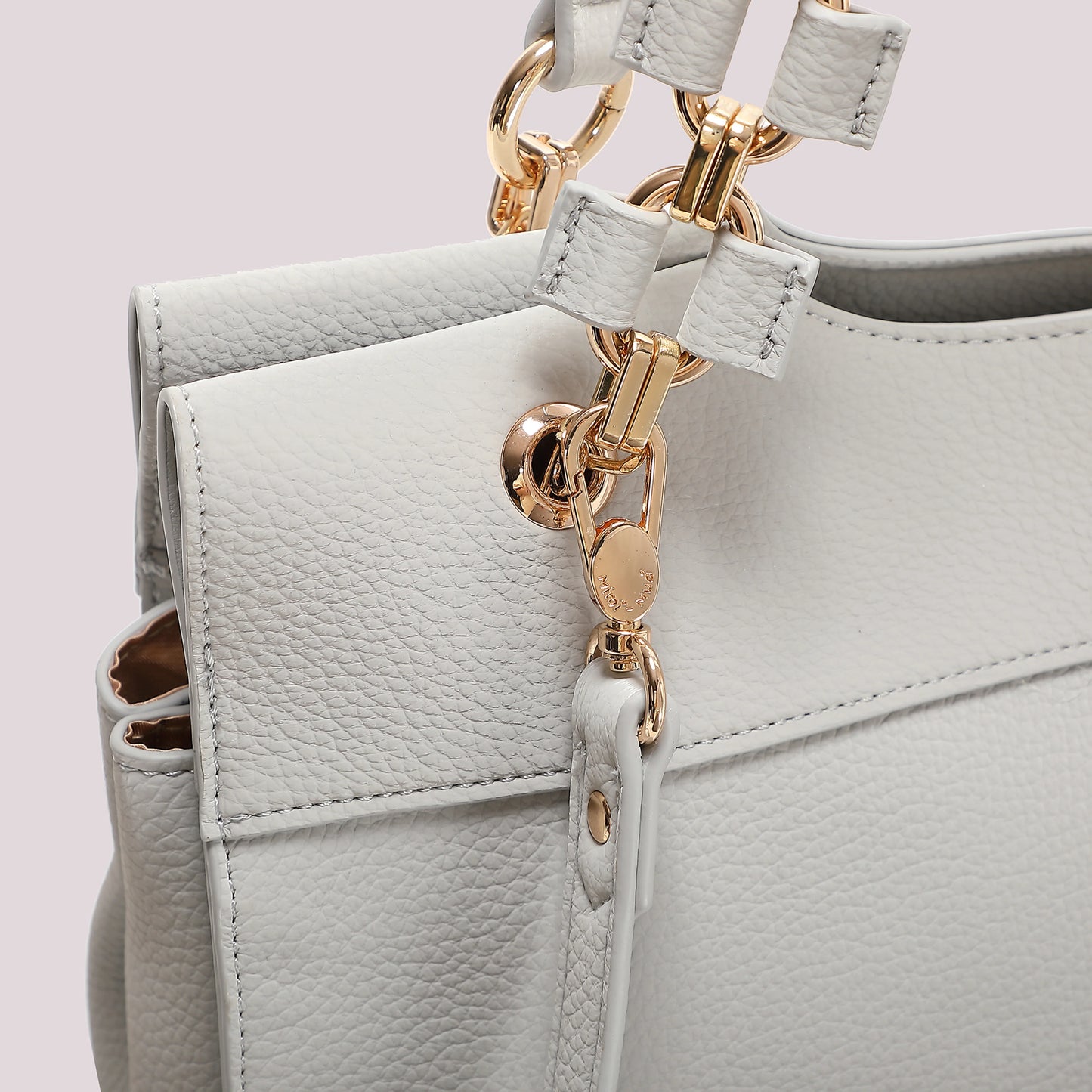 Shopper con Catena Elegante Grigio Perla