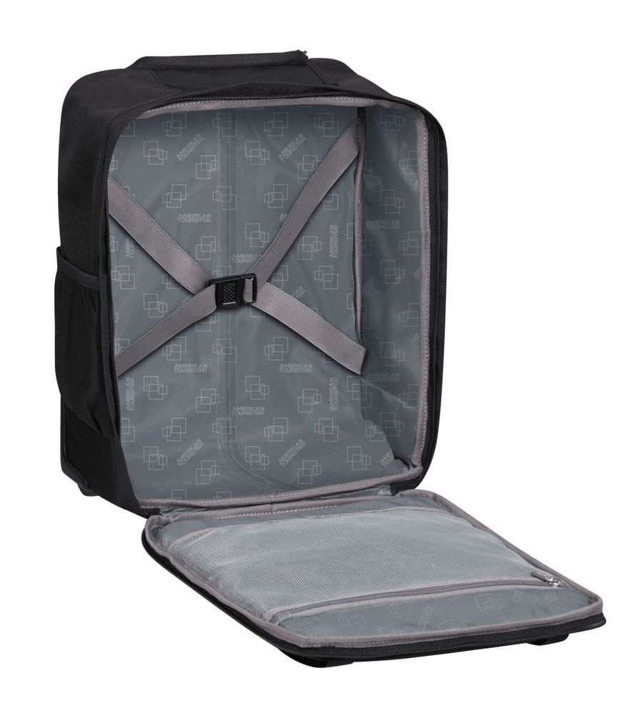 Zaino cabina con ruote 40x30x20 American Tourister Take2Cabin S/M Nero